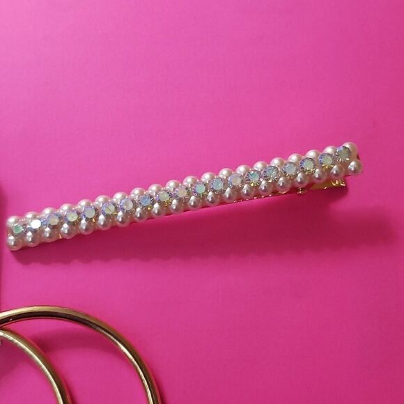 Rhinestone Hoop Earrings and Barrett Bundle - Picture 3 of 5